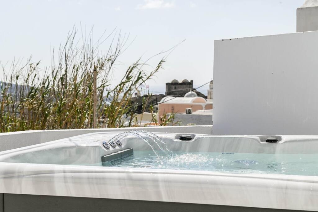 Villa Solasta #1 With Jacuzzi In Santorini Akrotiri  Bagian luar foto